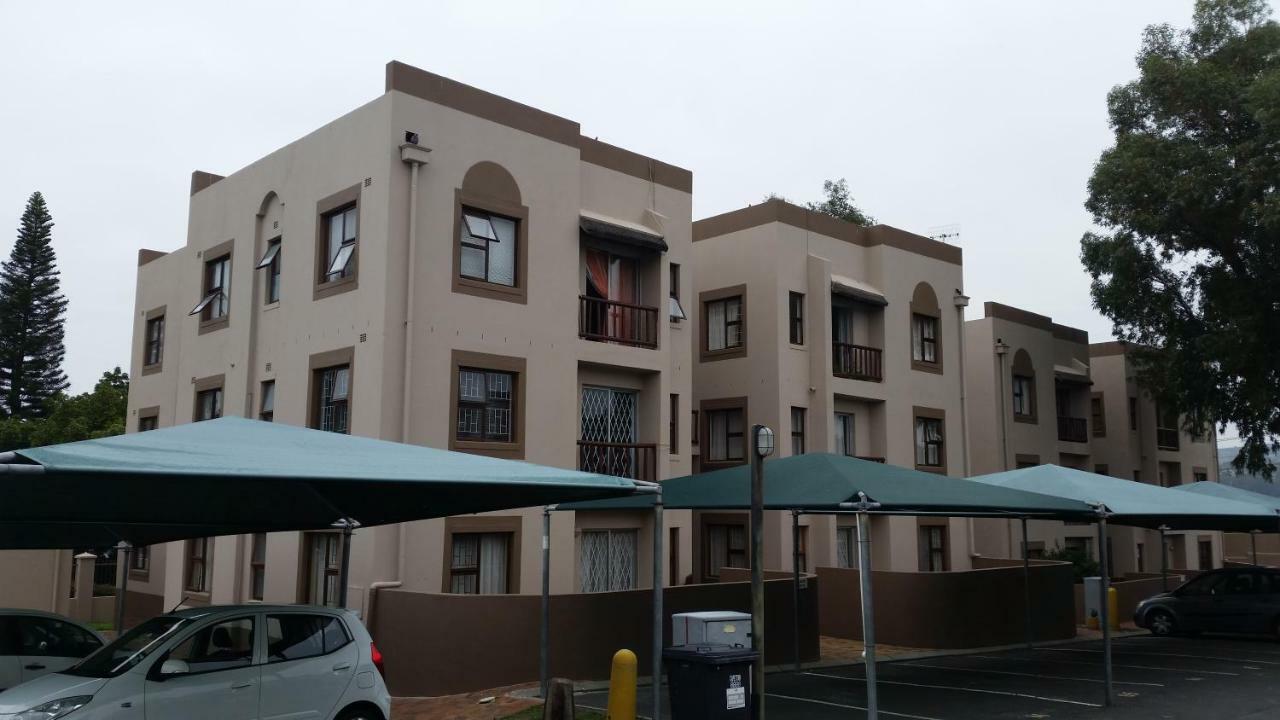 Serengeti Heide Self Catering Flats Kapstaden Exteriör bild